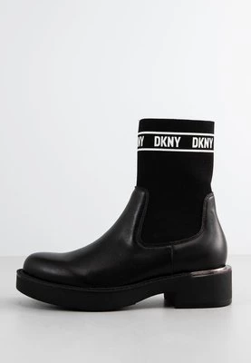 Botki na platformie DKNY