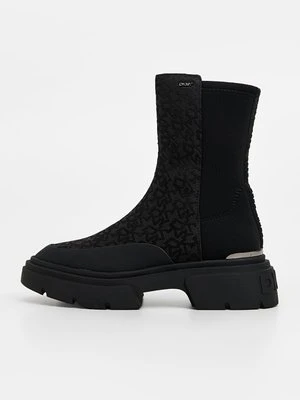 Botki na platformie DKNY