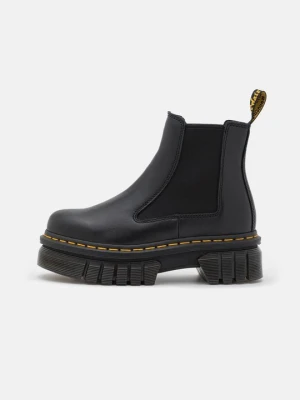 Botki na platformie Dr. Martens czarny