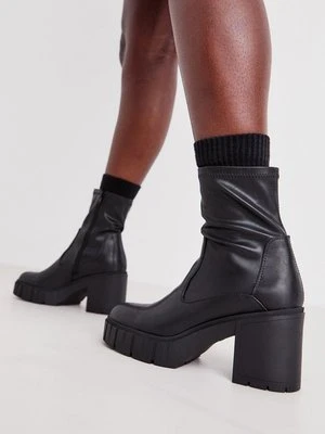 Botki na platformie Even&Odd