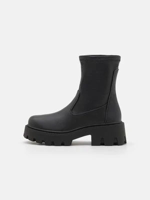 Botki na platformie Even&Odd Wide Fit
