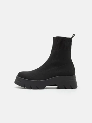 Botki na platformie Even&Odd Wide Fit By Zalando czarny