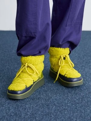 Botki na platformie FitFlop