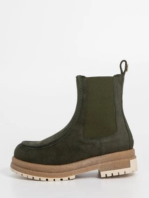 Botki na platformie Furla