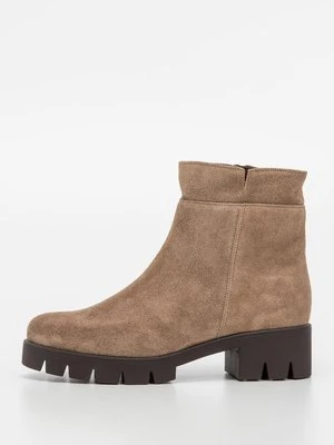 Botki na platformie Gabor