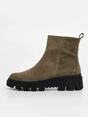 Botki na platformie Gabor