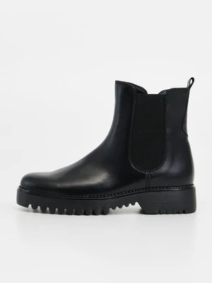 Botki na platformie Gabor Comfort czarny