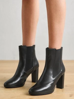 Botki na platformie Geox