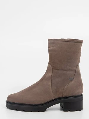 Botki na platformie Högl