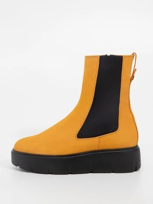 Botki na platformie Högl