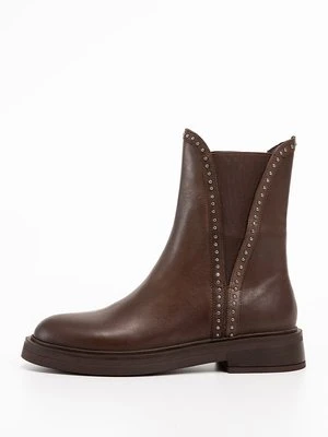 Botki na platformie Inuovo