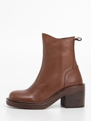 Botki na platformie Inuovo