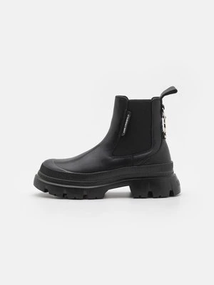 Botki na platformie Karl Lagerfeld