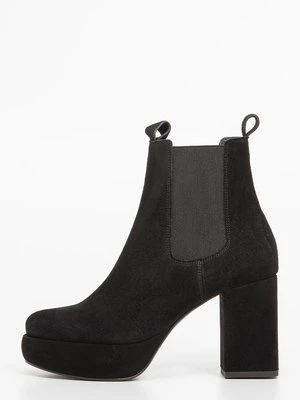 Botki na platformie Kennel + Schmenger