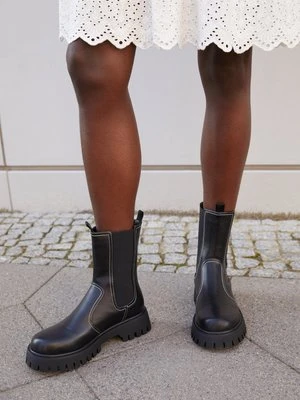 Botki na platformie Koi Footwear
