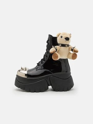 Botki na platformie Koi Footwear