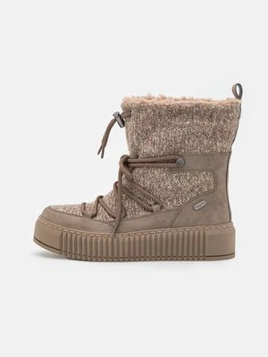 Botki na platformie marco tozzi