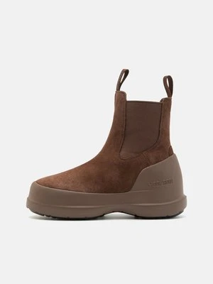 Botki na platformie moon boot