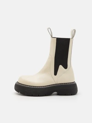 Botki na platformie MSGM