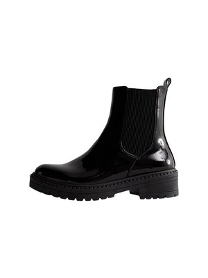 Botki na platformie New Look