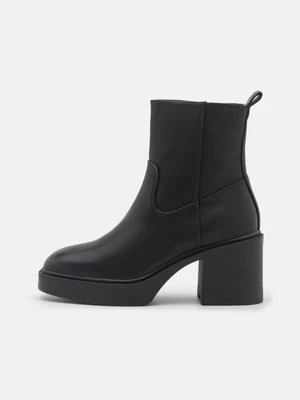 Botki na platformie ONLY SHOES