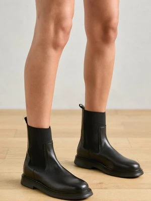 Botki na platformie Pavement