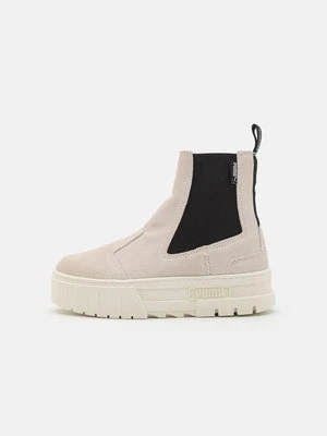 Botki na platformie Puma