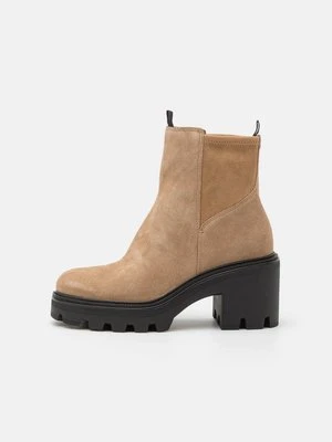 Botki na platformie rag & bone