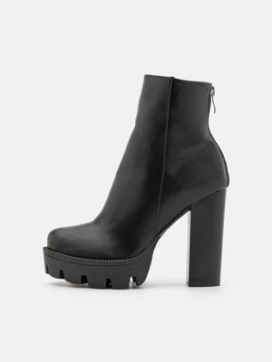 Botki na platformie Raid