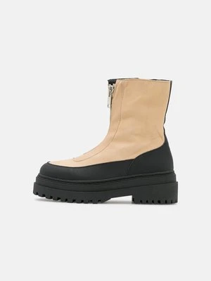 Botki na platformie Selected Femme