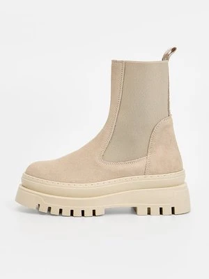 Botki na platformie Steve Madden