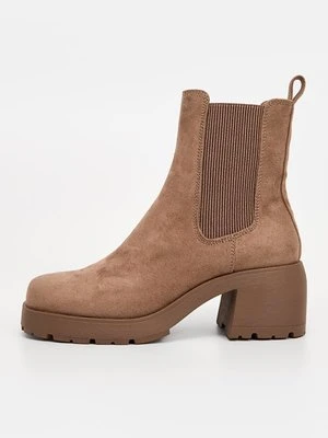 Botki na platformie Steve Madden