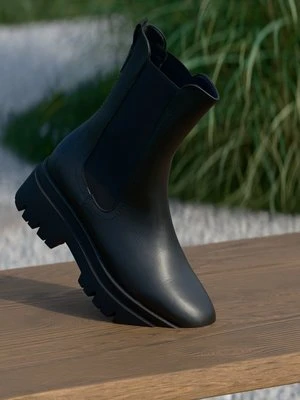 Botki na platformie tamaris