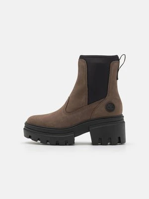 Botki na platformie Timberland