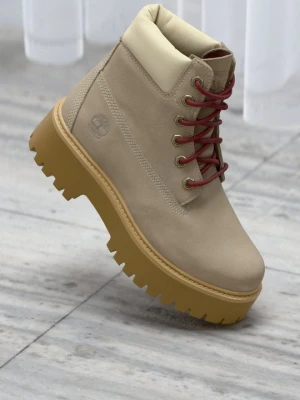 Botki na platformie Timberland taupe