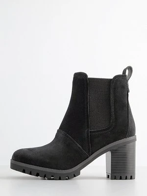 Botki na platformie Ugg