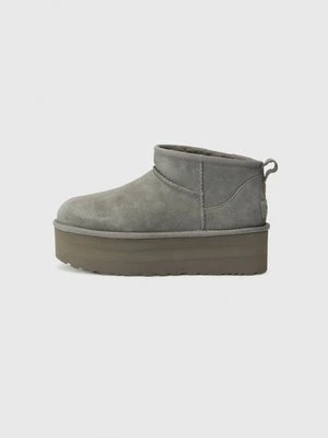 Botki na platformie Ugg