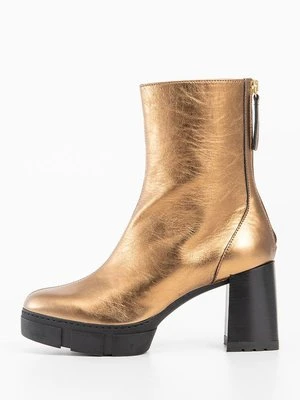 Botki na platformie Unisa