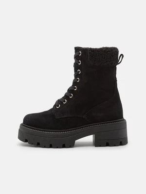 Botki na platformie Vero Moda