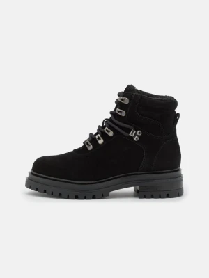 Botki na platformie Vero Moda czarny