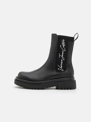 Botki na platformie Versace Jeans Couture czarny