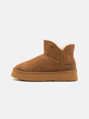 Botki na platformie Wrangler