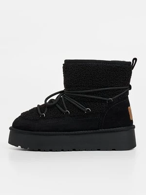 Botki na platformie XTI