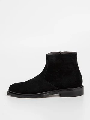 Botki Pollini