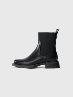 Botki Simmi London