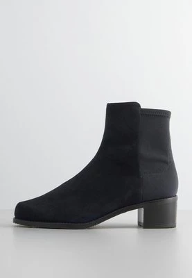 Botki Stuart Weitzman