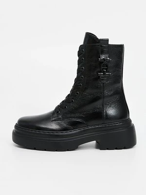 Botki sznurowane aigner