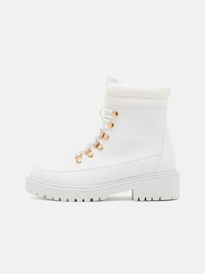 Botki sznurowane Anna Field