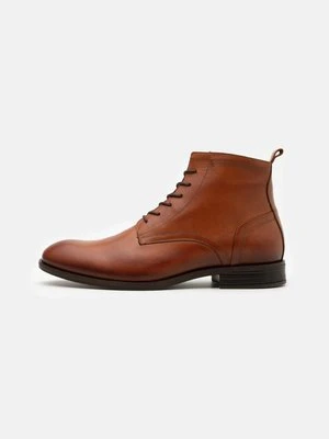 Botki sznurowane Bianco