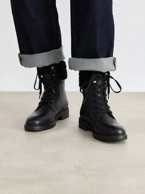 Botki sznurowane Boss